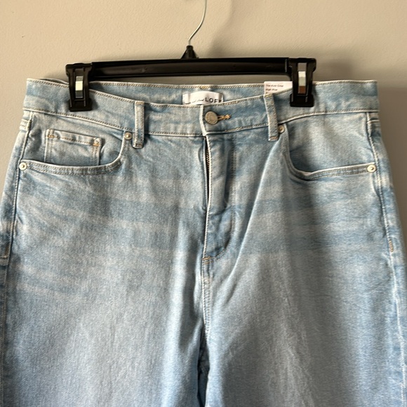 Loft Let Down Hem High Rise Kick Crop Jeans in Vivid Light Indigo Wash Size 31 - Picture 3 of 10